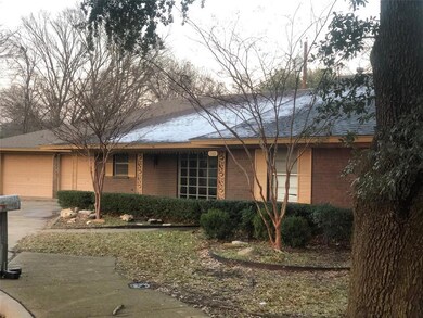 1501 Larue Cir, Ennis, TX 75119 - photo 2