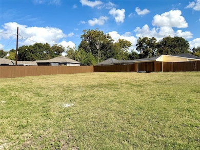 6709 Ilex St, Houston, TX 77087 - photo 5