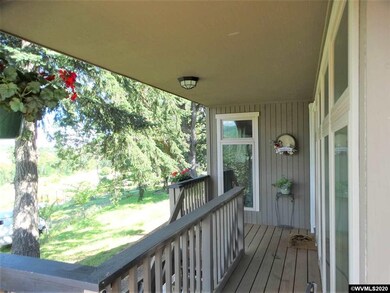 15275 Dunn Forest Rd, Monmouth, OR 97361 - photo 4