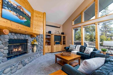 57780 Hickory Ln unit 26, Sunriver, OR 97707 - photo 2