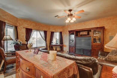 9311 E Evergreen St, Mesa, AZ 85207 - photo 5