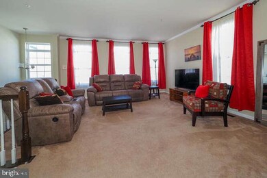 7328 Mockingbird Cir, Glen Burnie, MD 21060 - photo 3