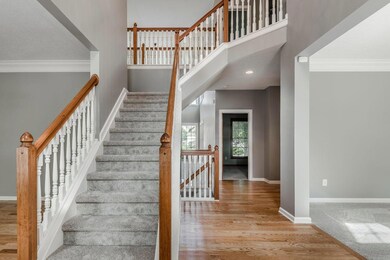 9826 Glasgow Ct, Dublin, OH 43017 - photo 3