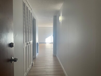 Executive House unit 13M, Quincy, MA 02169 - photo 2