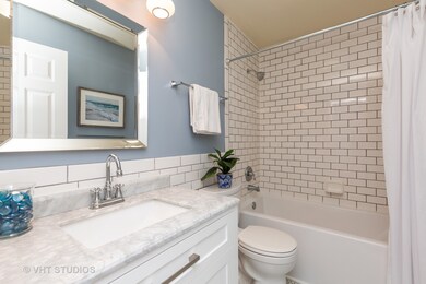 645 Old Oak Cir, Algonquin, IL 60102 - photo 5