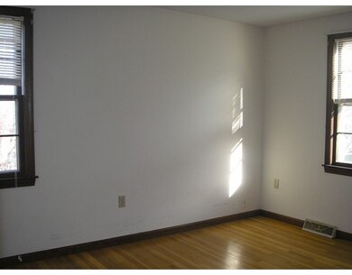 19 Winslow St unit 19, Shrewsbury, MA 01545 - photo 6