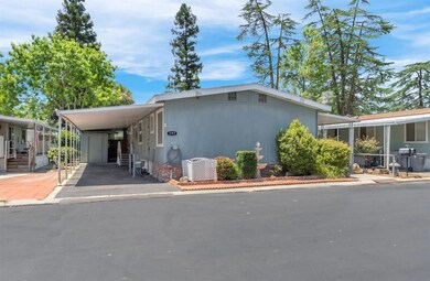 2706 W Ashlan Ave unit 197, Fresno, CA 93705 - photo 2