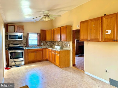 73 Maple Ave, Cedarville, NJ 08311 - photo 6