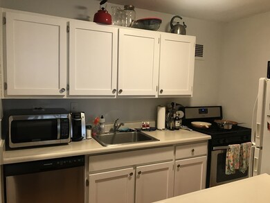 9 Hawthorne Place unit 4R, Boston, MA 02114 - photo 7