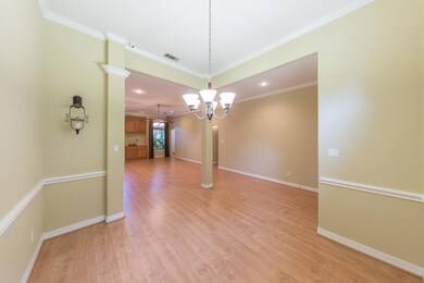 202 Clearview Ave unit B, Friendswood, TX 77546 - photo 5