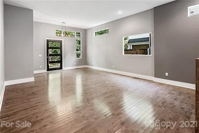 720 Ellsworth Rd, Charlotte, NC 28211 - photo 7