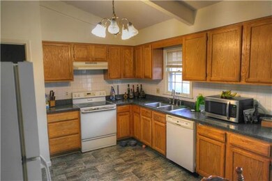 7105 Melrose Ln, Shawnee, KS 66203 - photo 2