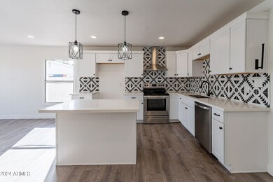 11-web-or-mls-North-11