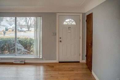 9 Hazelwood Dr, Caseyville, IL 62232 - photo 5