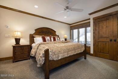 2504_treetops_4e_interior_bed03