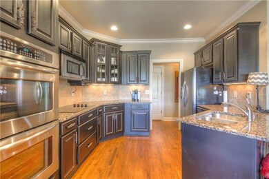 Loaded with upgrades, this gourmet kitchen boast d