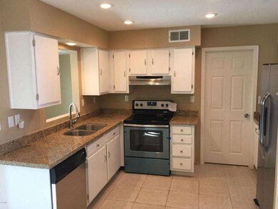 kitchen (2)