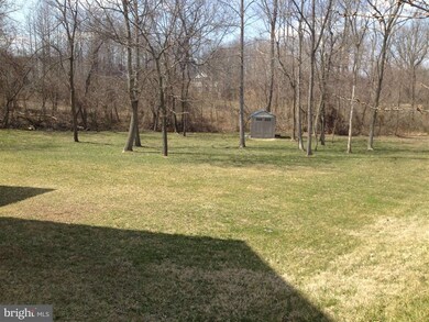 2003 Mountain Wood Ct, Upper Marlboro, MD 20774 - photo 4