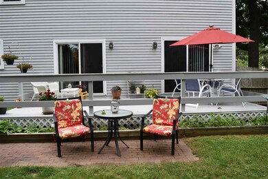 31 Edgewood Dr, Hampton, NH 03842 - photo 6