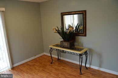 8230 Wycliffe Ct, Manassas, VA 20109 - photo 7