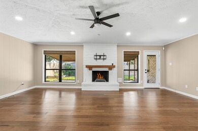 6231 Autumn Forest Dr, Houston, TX 77092 - photo 7