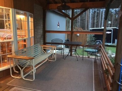 524 s main porch 2
