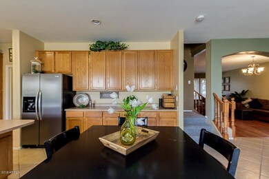KITCHEN WITH ENDLESS CABINET SPACE