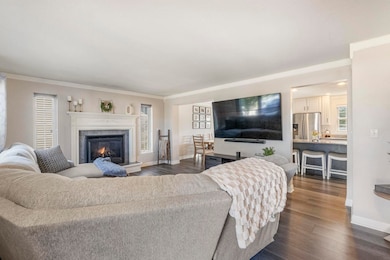 1403 Meadow View Ln, Waverly, IA 50677 - photo 5