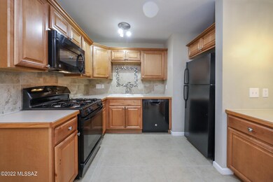 4474 E 16th St, Tucson, AZ 85711 - photo 7