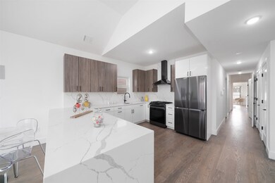 199 Lincoln St unit 2, Jersey City, NJ 07307 - photo 7