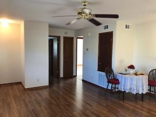 216 Green Meadows Ln, Fredericksburg, TX 78624 - photo 6