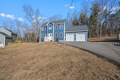 172 Johnny Appleseed Ln, Leominster, MA 01453 - photo 4