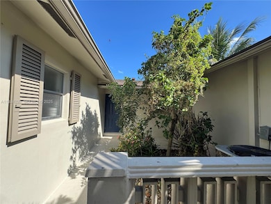 2731 N 72nd Way, Hollywood, FL 33024 - photo 3