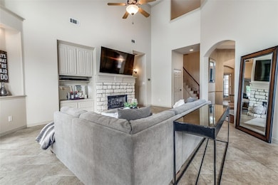 8909 Thornway Dr, North Richland Hills, TX 76182 - photo 6