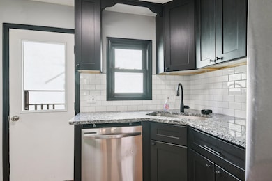 254 Arion St E, Saint Paul, MN 55118 - photo 7