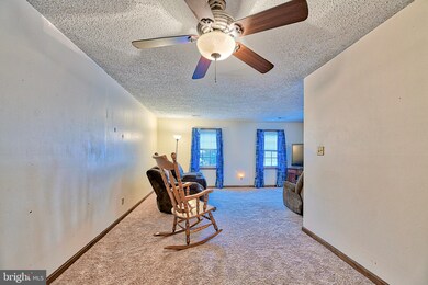 22412 Greenview Ct, Great Mills, MD 20634 - photo 7