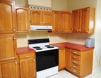 07 Kitchen a