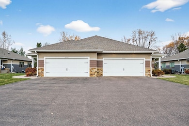 2021 Goodview Ave N, Saint Paul, MN 55128 - photo 4