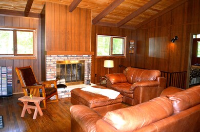 803 Hickory Ct, Hawley, PA 18428 - photo 6