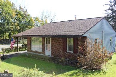 1012 Rick Rd, Reading, PA 19605 - photo 6