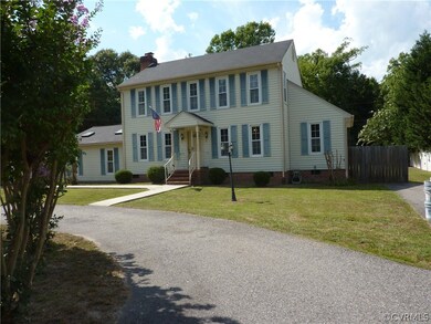 10900 Beaver Castle Rd, Hopewell, VA 23860 - photo 2