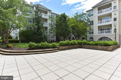 4561 Strutfield Ln unit 3103, Alexandria, VA 22311 - photo 2