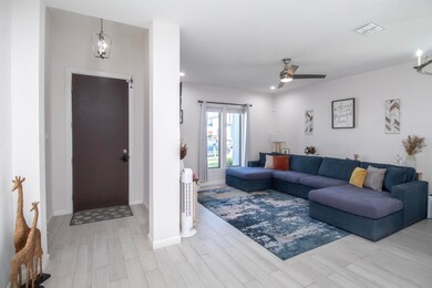 1428 Los Estribos Dr, Laredo, TX 78043 - photo 4