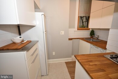1825 Florida Ave NW unit 10, Washington, DC 20009 - photo 3