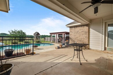 330 Wintergreen Ct, Weatherford, TX 76085 - photo 3