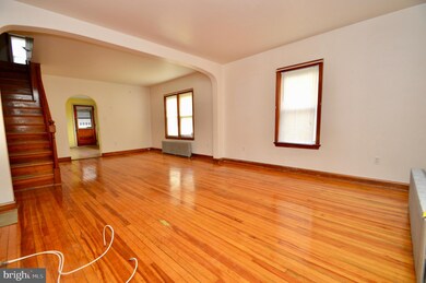 615 Monocacy Dr, Bath, PA 18014 - photo 2