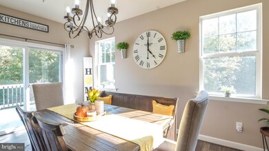 586 English Oak Ln, Prince Frederick, MD 20678 - photo 4