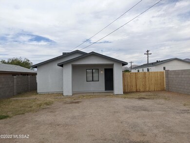 124 E Elm (46)