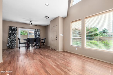 10247 N 12th Place unit 2, Phoenix, AZ 85020 - photo 5