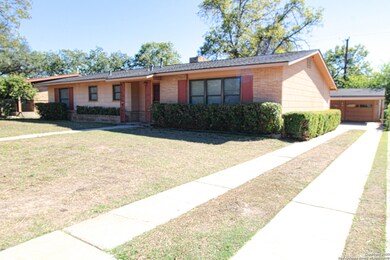 434 Cosgrove St, San Antonio, TX 78210 - photo 2